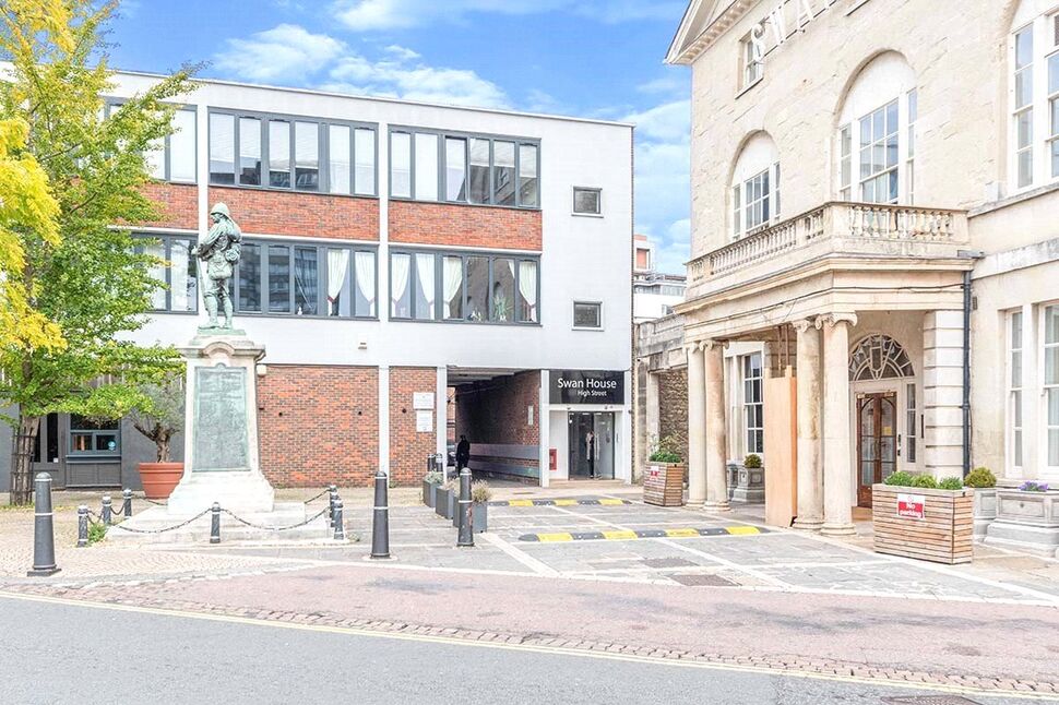 Main image of 1 bedroom  Flat to rent, High Street, Bedford, Bedfordshire, MK40