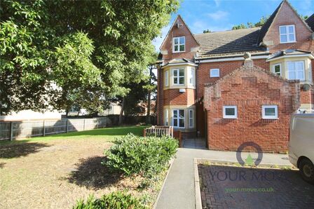 4 bedroom End Terrace House for sale