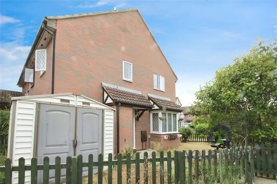 Main image of 2 bedroom End Terrace House to rent, Queensbury Close, Bedford, Bedfordshire, MK40