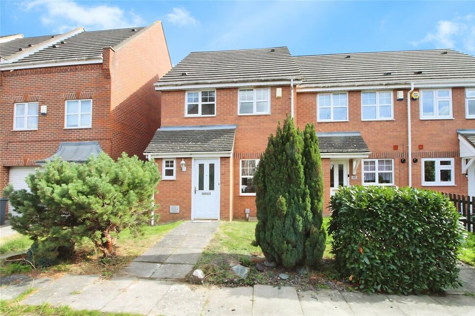 Main image of 3 bedroom End Terrace House to rent, Haynes Road, Bedford, Bedfordshire, MK42