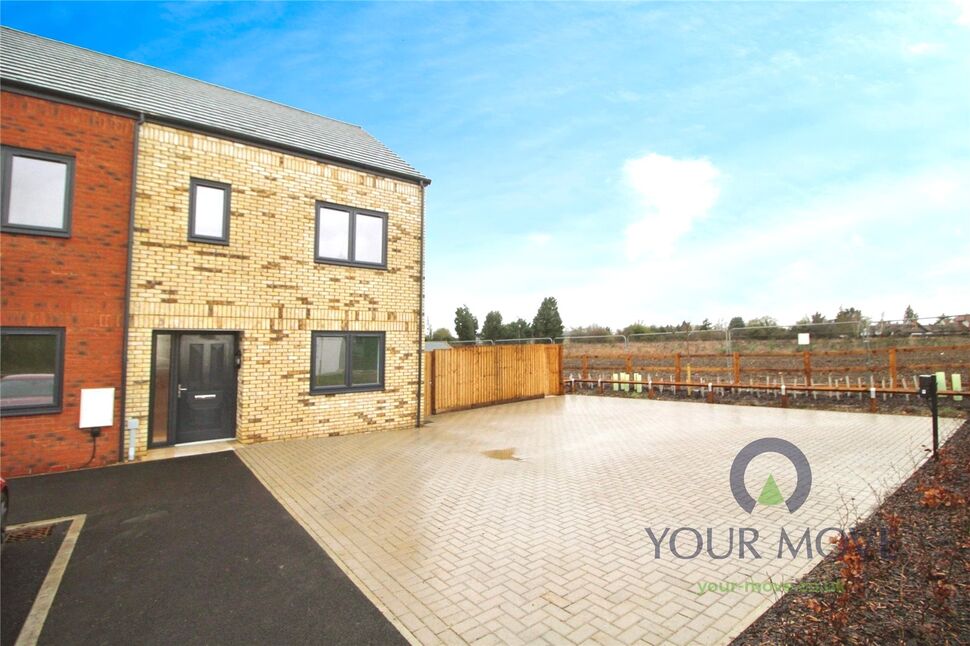 2 bedroom Mid Terrace House for sale