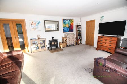 4 bedroom Detached Bungalow for sale