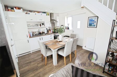2 bedroom End Terrace House for sale
