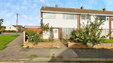 3 bedroom End Terrace House for sale