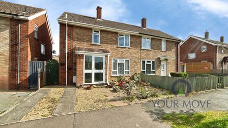 Clyde Crescent, 3 bedroom Semi Detached House for sale, &pound;280,000