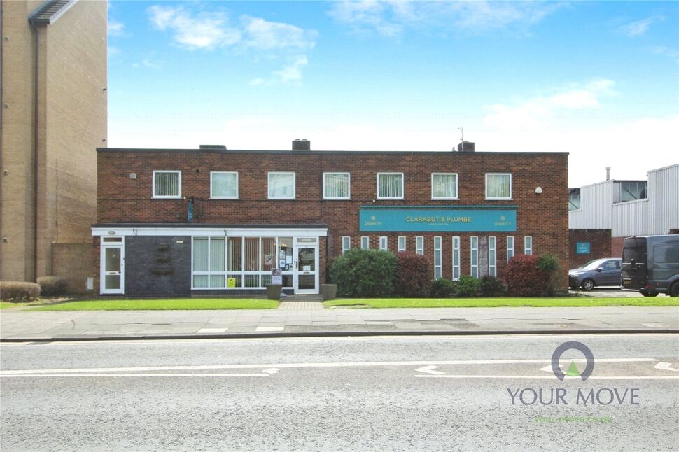 4 bedroom Flat for sale