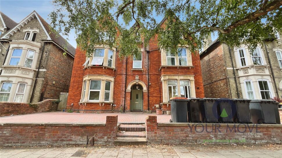 Main image of 1 bedroom Flat for sale, Clapham Road, Bedford, Bedfordshire, MK41