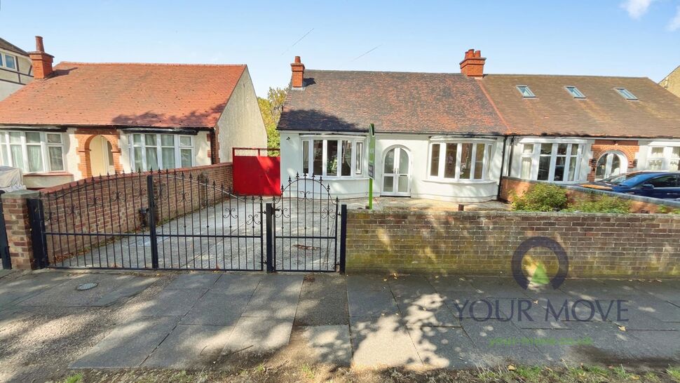 Main image of 2 bedroom Semi Detached House for sale, Elstow Road, Bedford, Bedfordshire, MK42