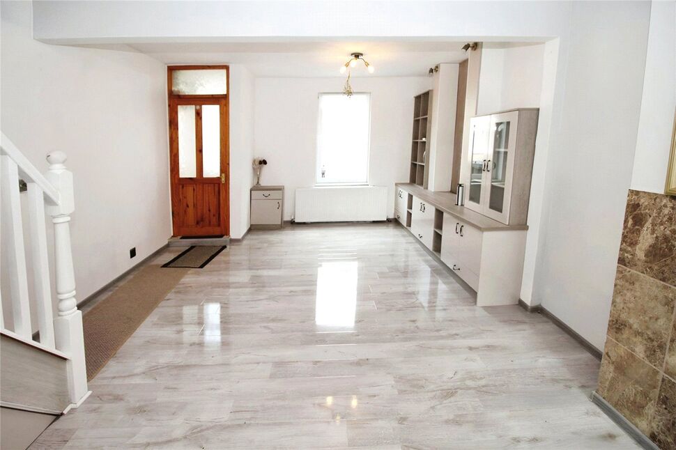 Lounge / Dining Room