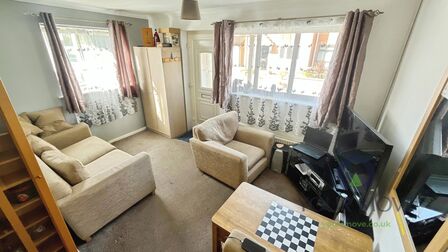 1 bedroom End Terrace House for sale
