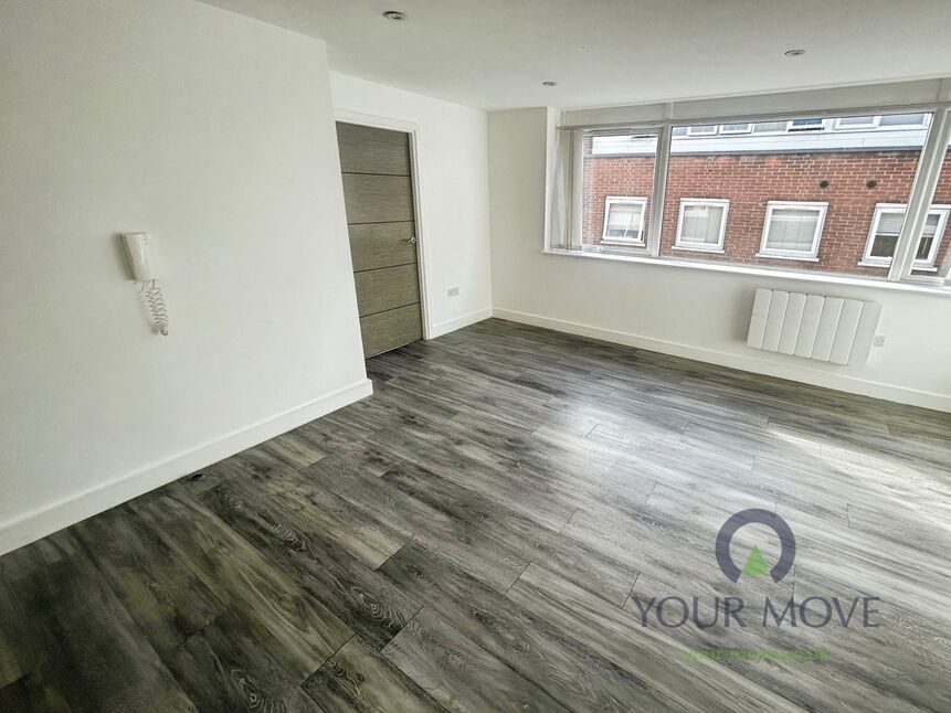 Lounge / Kitchen