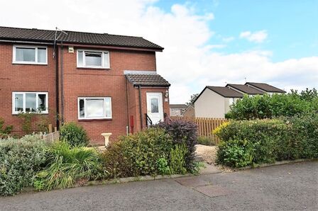 2 bedroom End Terrace House to rent
