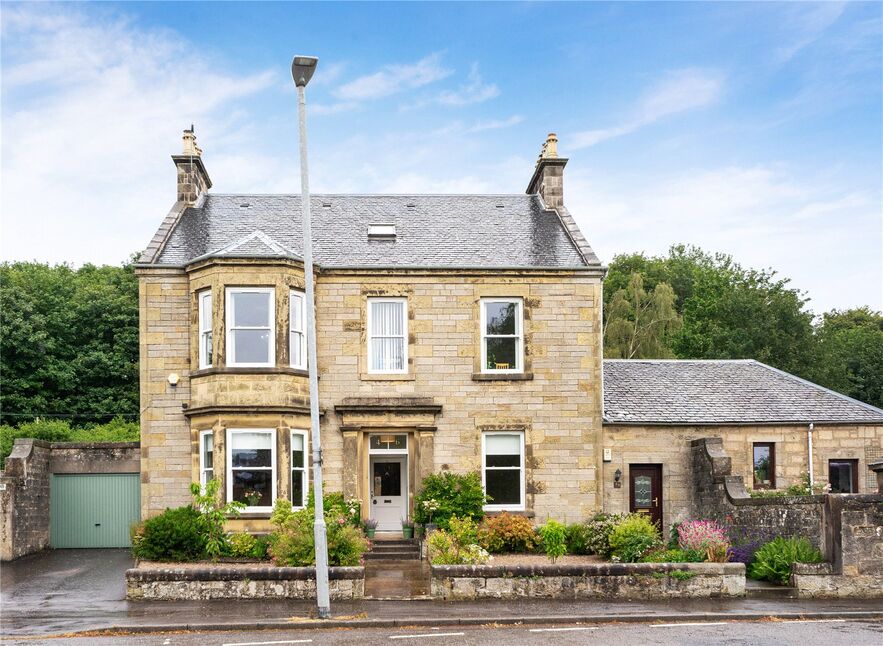Main image of 2 bedroom Flat for sale, Park Place, Stirling, Stirlingshire, FK7