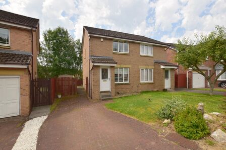2 bedroom Semi Detached House to rent