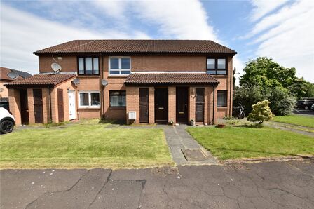 Hardgate Gardens, 1 bedroom Flat to rent, &pound;800 pcm