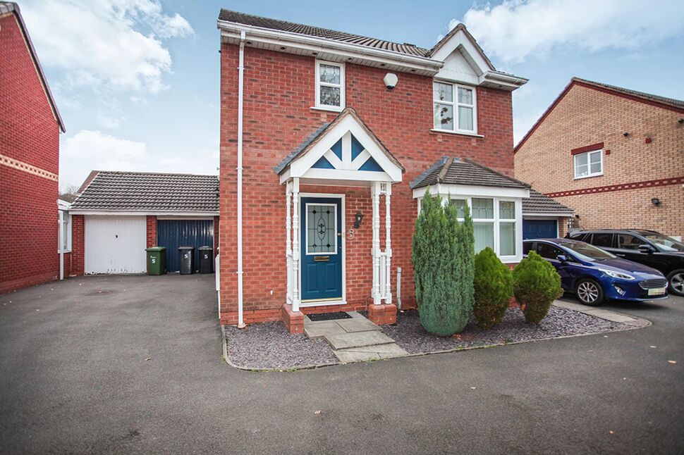 Main image of 3 bedroom Detached House to rent, Bryony Close, Bedworth, Warwickshire, CV12
