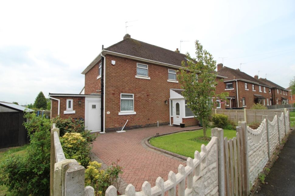 Main image of 3 bedroom Semi Detached House to rent, Beechwood Road, Bedworth, Warwickshire, CV12