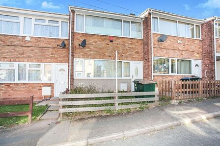 Freehold Street, 2 bedroom Mid Terrace House to rent, £900 pcm