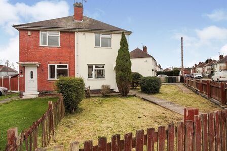 2 bedroom Semi Detached House to rent