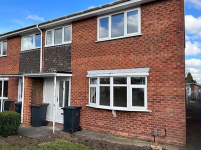 3 bedroom End Terrace House to rent