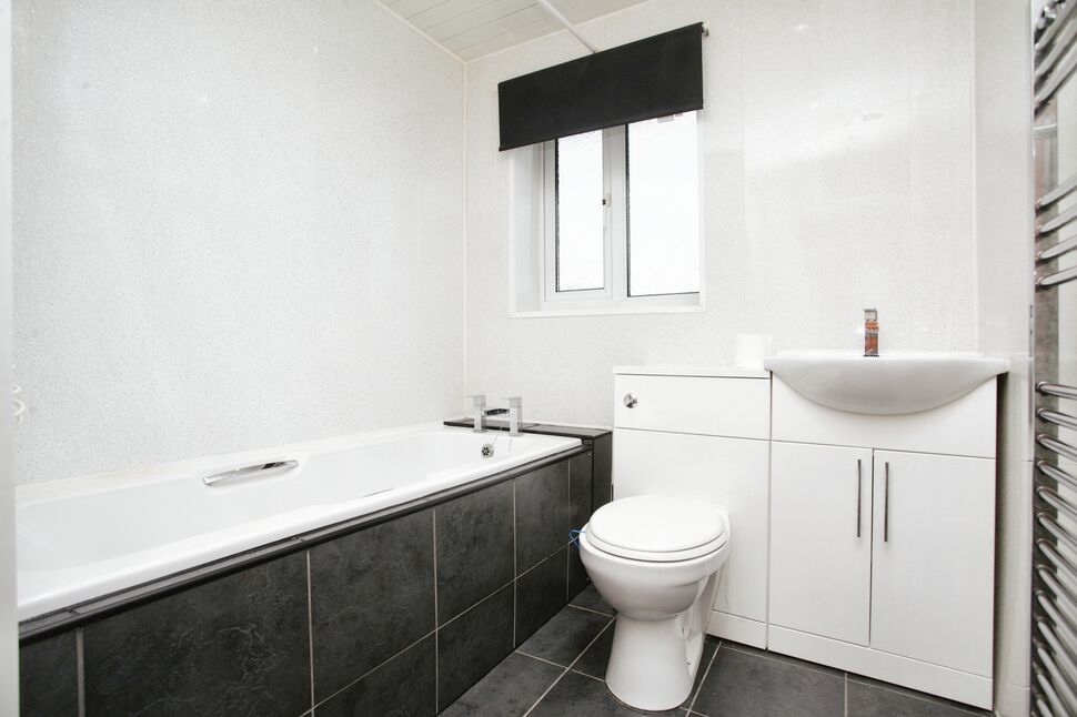 3 bedroom Semi Detached House for sale, Aintree Close, Bedworth, CV12