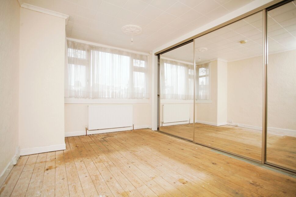 3 bedroom Semi Detached House for sale, Tower Road, Bedworth, CV12 £