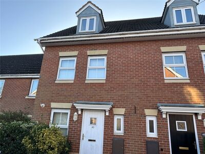 William Street, 3 bedroom Mid Terrace House to rent, &pound;1,100 pcm