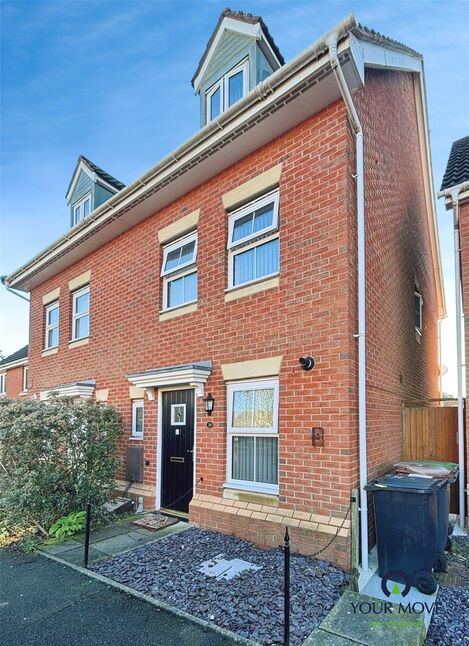 Main image of 3 bedroom Mid Terrace House to rent, William Street, Bedworth, Warwickshire, CV12