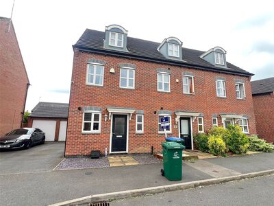 Dragoon Road, 3 bedroom End Terrace House to rent, &pound;1,350 pcm