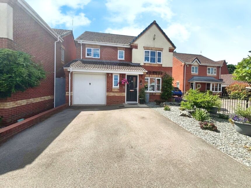 Main image of 4 bedroom Detached House for sale, Speedwell Close, Bedworth, Nuneaton and Bedworth, CV12
