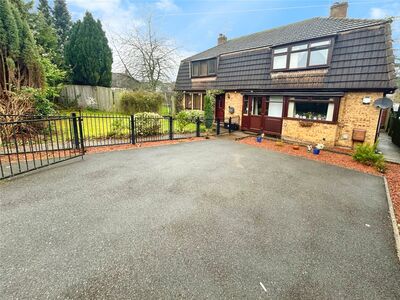 De-Compton Close, 3 bedroom Semi Detached House for sale, £205,000
