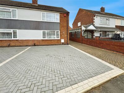 Trelawney Road, 3 bedroom Semi Detached House to rent, £1,200 pcm