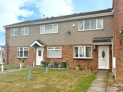 2 bedroom Mid Terrace House for sale