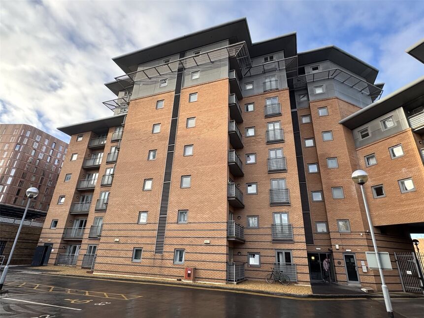 Main image of 1 bedroom Flat to rent, Manor House Drive, Coventry, West Midlands, CV1