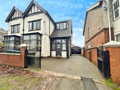 Lythalls Lane, 5 bedroom Semi Detached House for sale, £475,000