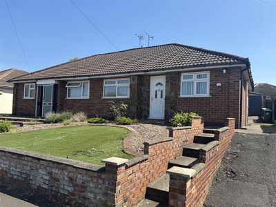 2 bedroom Semi Detached Bungalow to rent