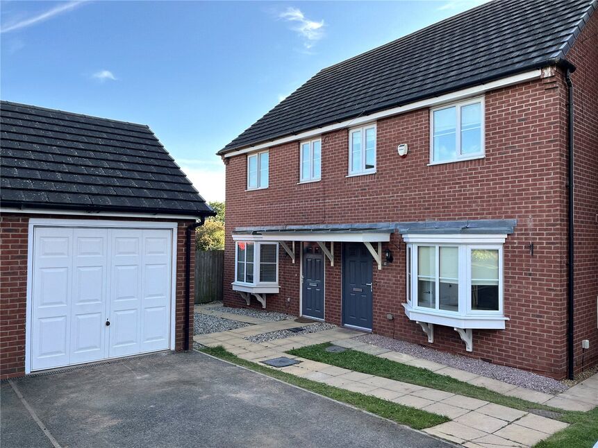Main image of 3 bedroom Semi Detached House to rent, Weavers Close, Bulkington, Warwickshire, CV12