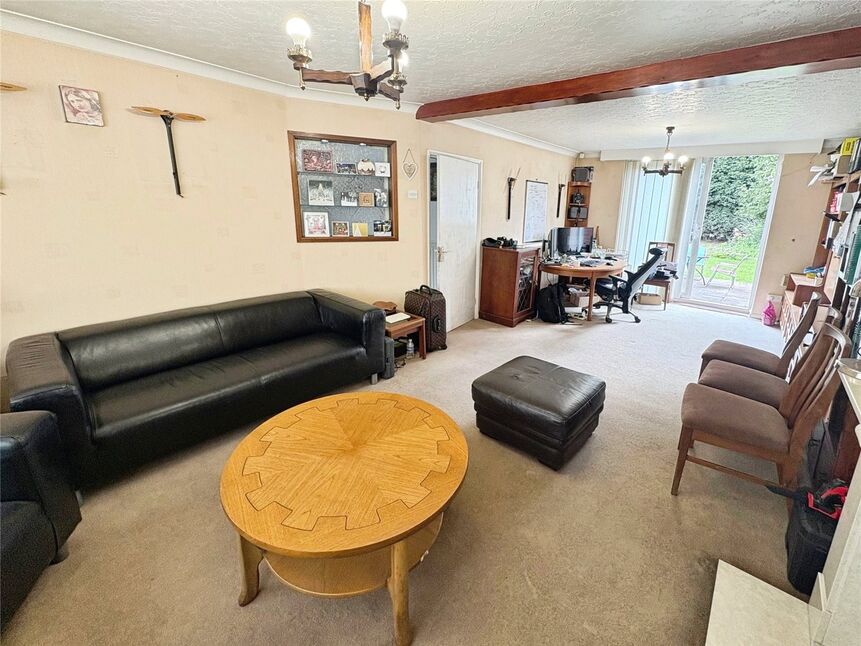 Lounge / Dining Room