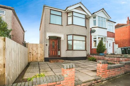 Purefoy Road, 3 bedroom Semi Detached House to rent, £1,100 pcm