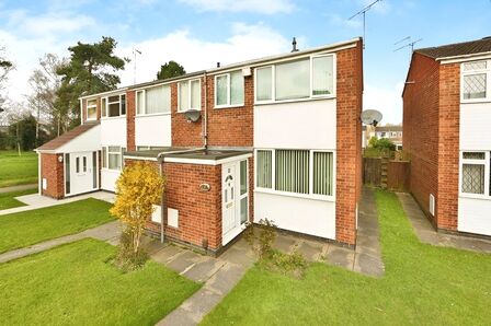 2 bedroom End Terrace House to rent