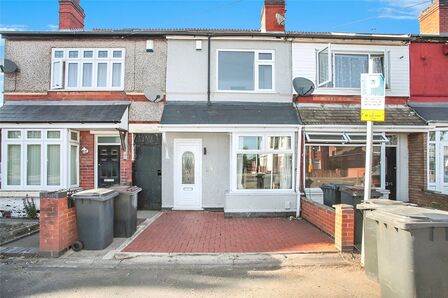 3 bedroom Mid Terrace House for sale
