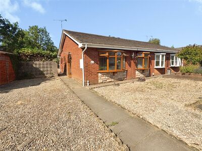 2 bedroom Semi Detached Bungalow for sale