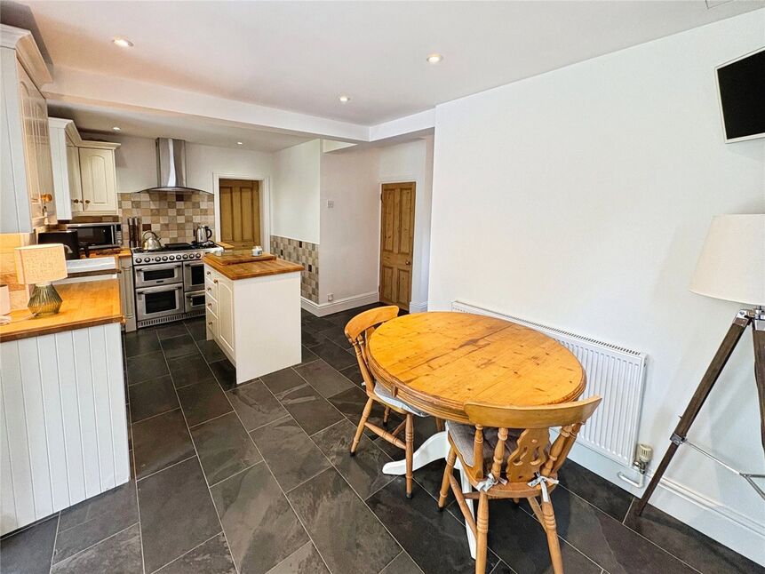 Kitchen / Diner