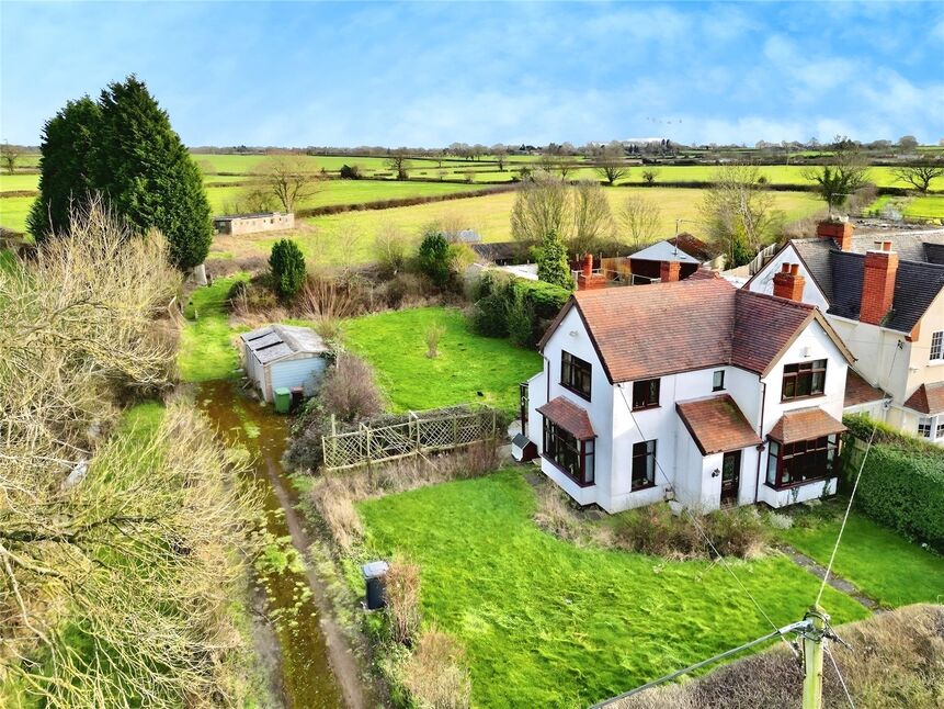 Main image of 3 bedroom Detached House for sale, Coventry Road, Bulkington, Warwickshire, CV12