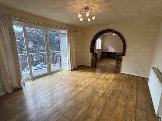 Main image of 3 bedroom  Flat to rent, School Road, Bulkington, Warwickshire, CV12