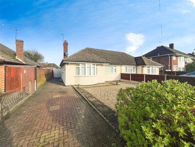 2 bedroom Semi Detached Bungalow for sale