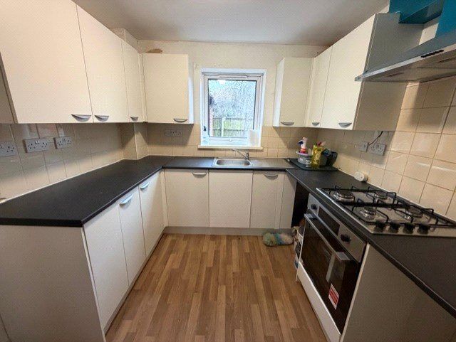 Main image of 3 bedroom Mid Terrace House to rent, Croft Pool, Bedworth, Warwickshire, CV12