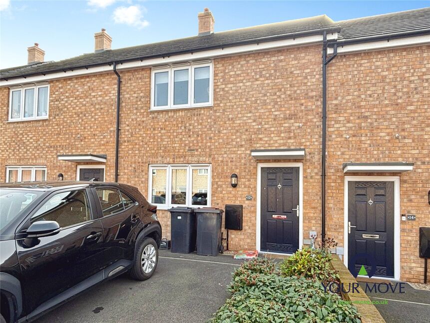 3 bedroom Mid Terrace House for sale