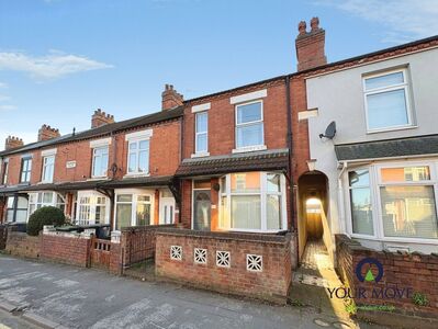 2 bedroom Mid Terrace House for sale