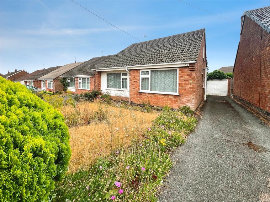 Main image of 2 bedroom Detached House for sale, Villa Close, Bulkington, Warwickshire, CV12